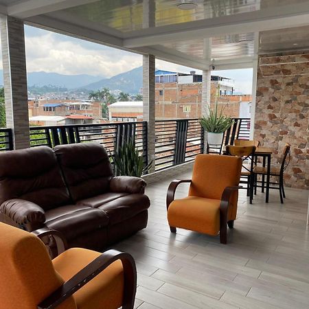 Hotel Alameda Plaza Cali Dış mekan fotoğraf