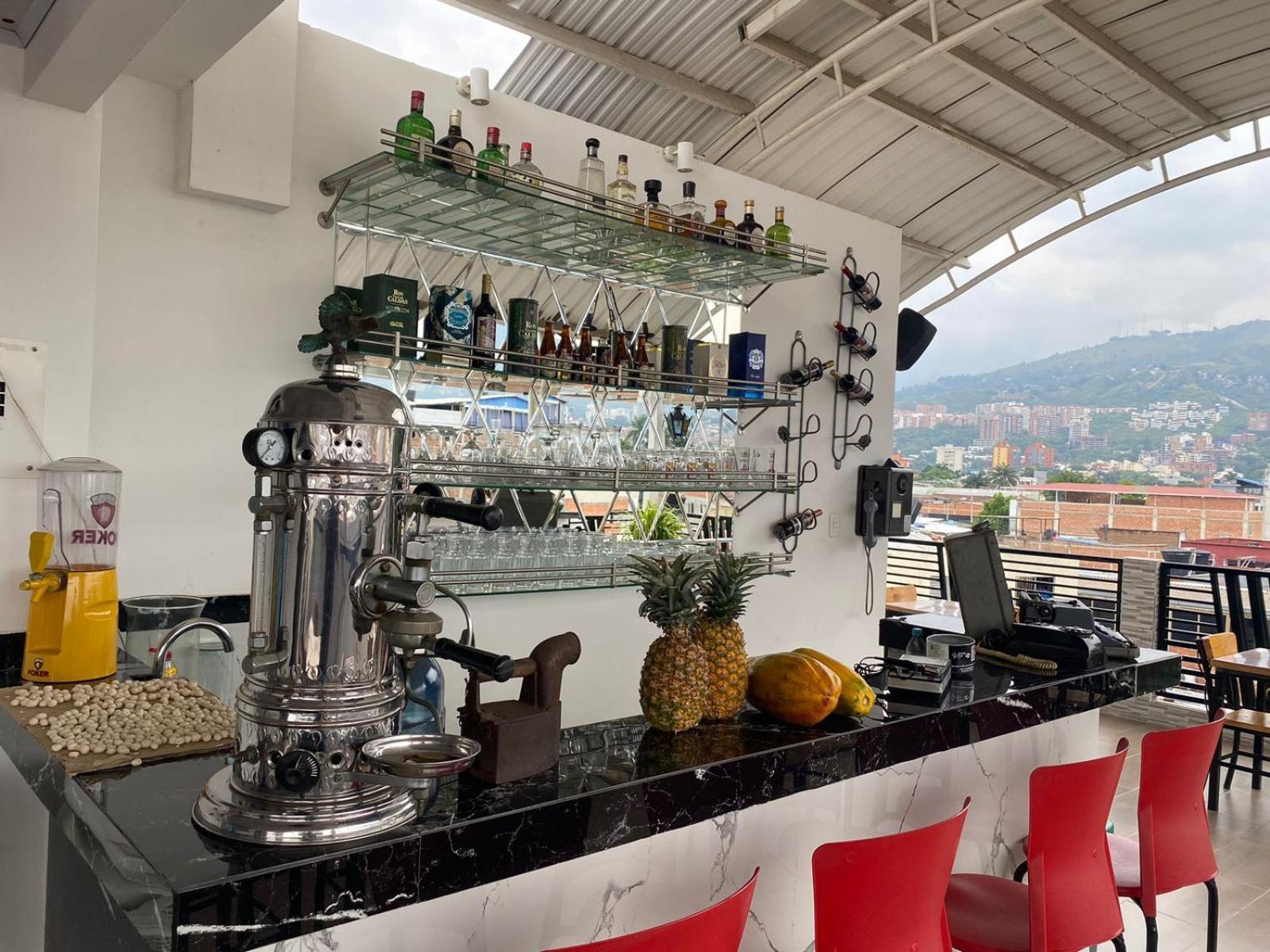Hotel Alameda Plaza Cali Dış mekan fotoğraf